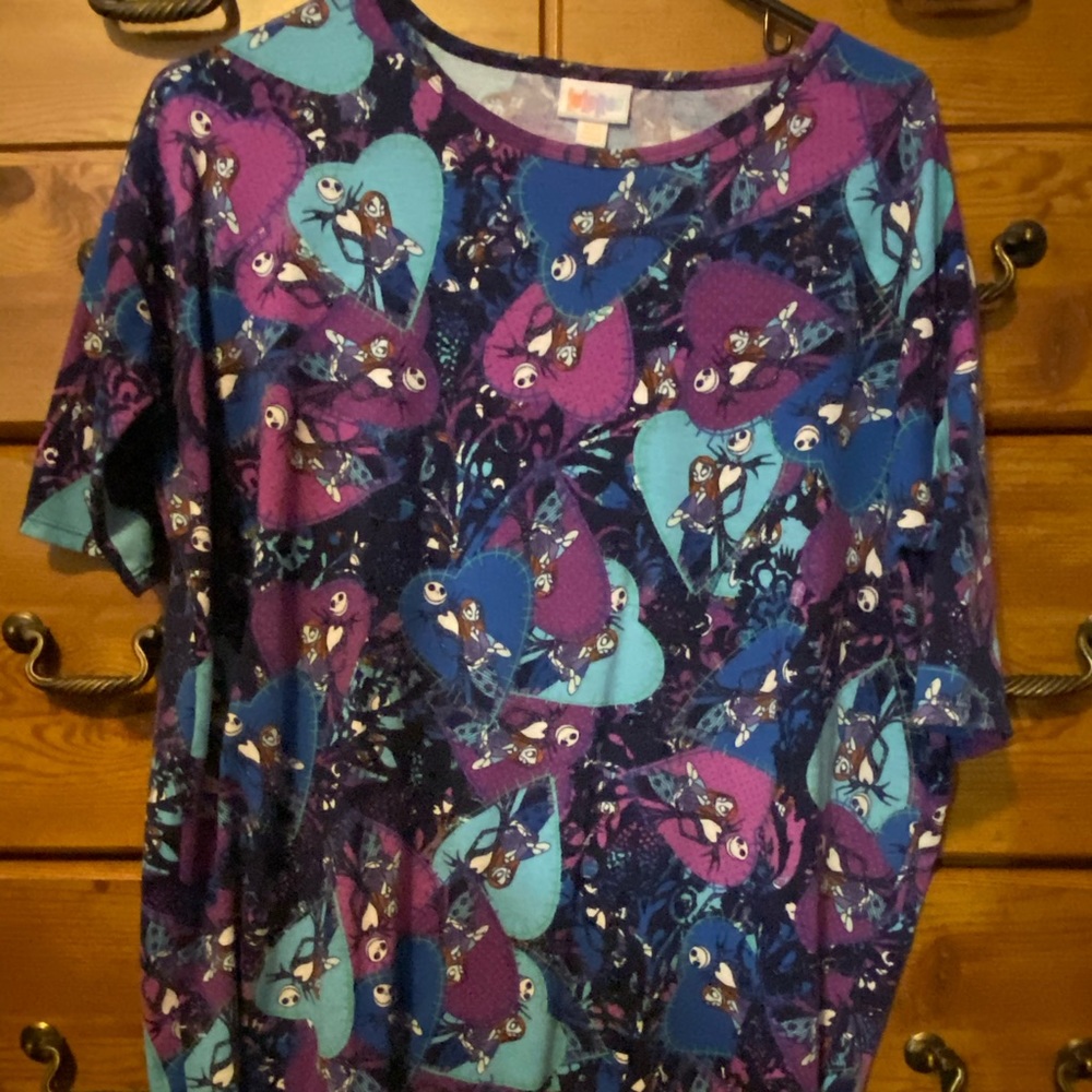 LuLaroe Irma tunic